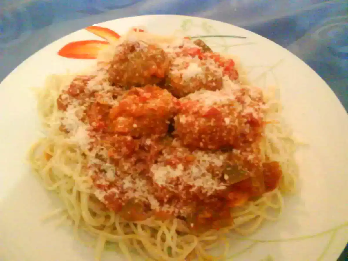 Spaghetti aux boulettes de viande