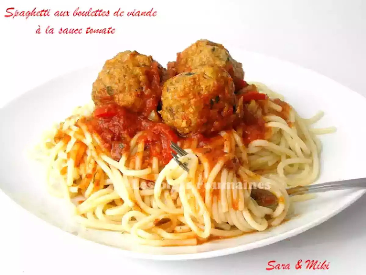 Spaghetti aux boulettes de viande à la sauce tomate