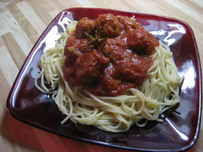 Spaghettinis sauce aux boulettes à la sicilienne, photo 1