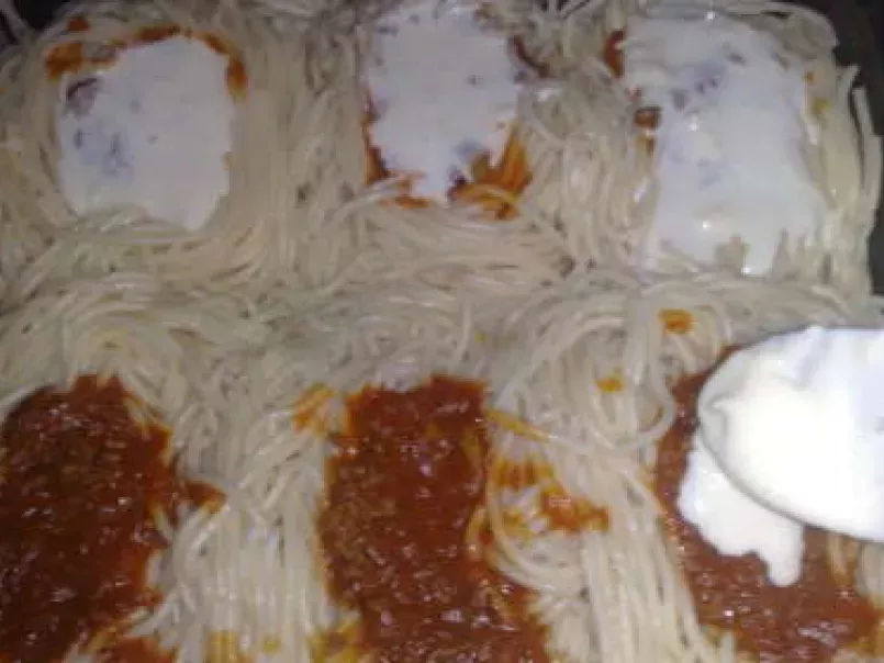 Spaghettis à la Bolognaise et à la crème de fromage, photo 1