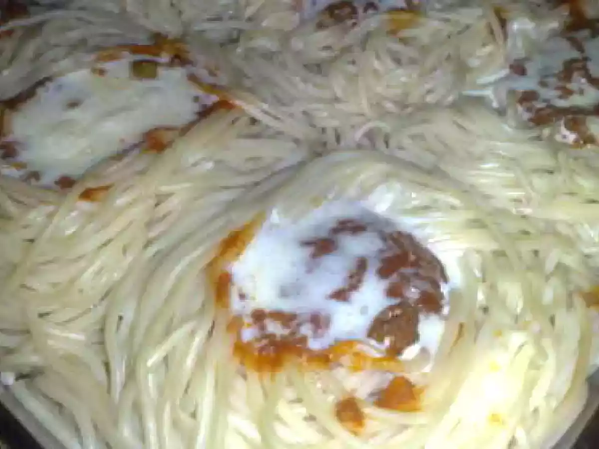 Spaghettis à la Bolognaise et à la crème de fromage - photo 2