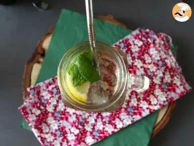 Spritz Hugo au sirop de fleur de sureau, un cocktail frais et doux, photo 1