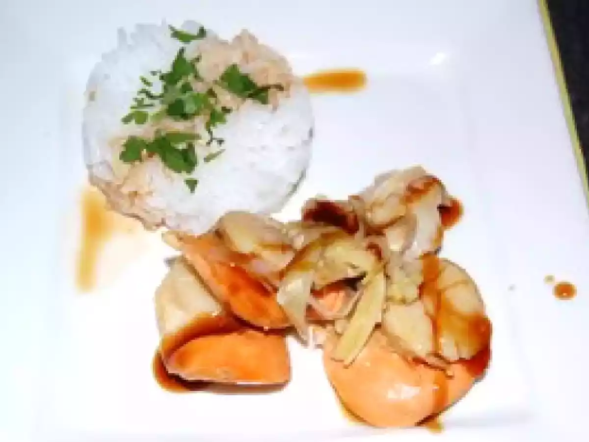 St Jacques à la vapeur parfumées au gingembre et à la citronnelle