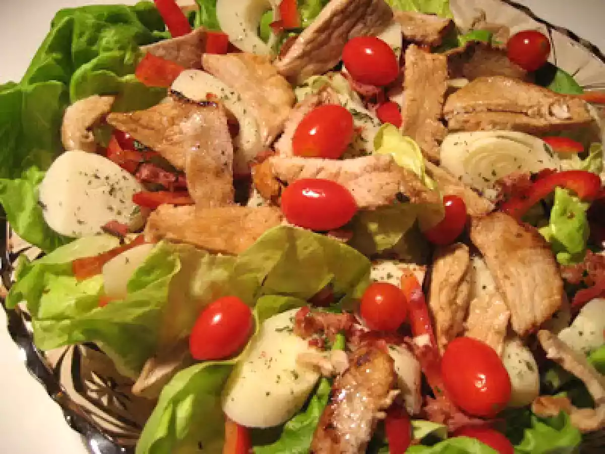 Steak de porc Stetson en salade fraîche au bacon