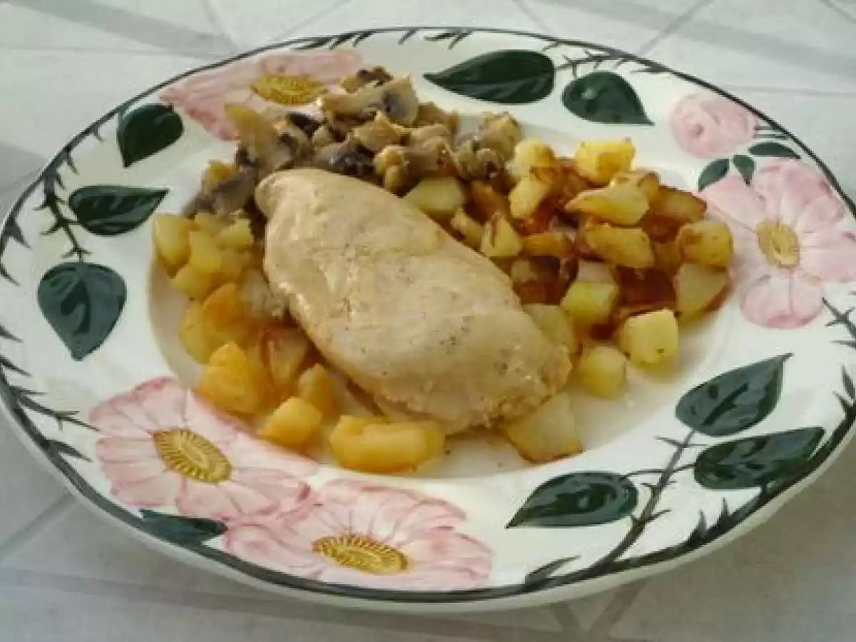 Suprême de volaille pochée au jus de pomme et Armagnac