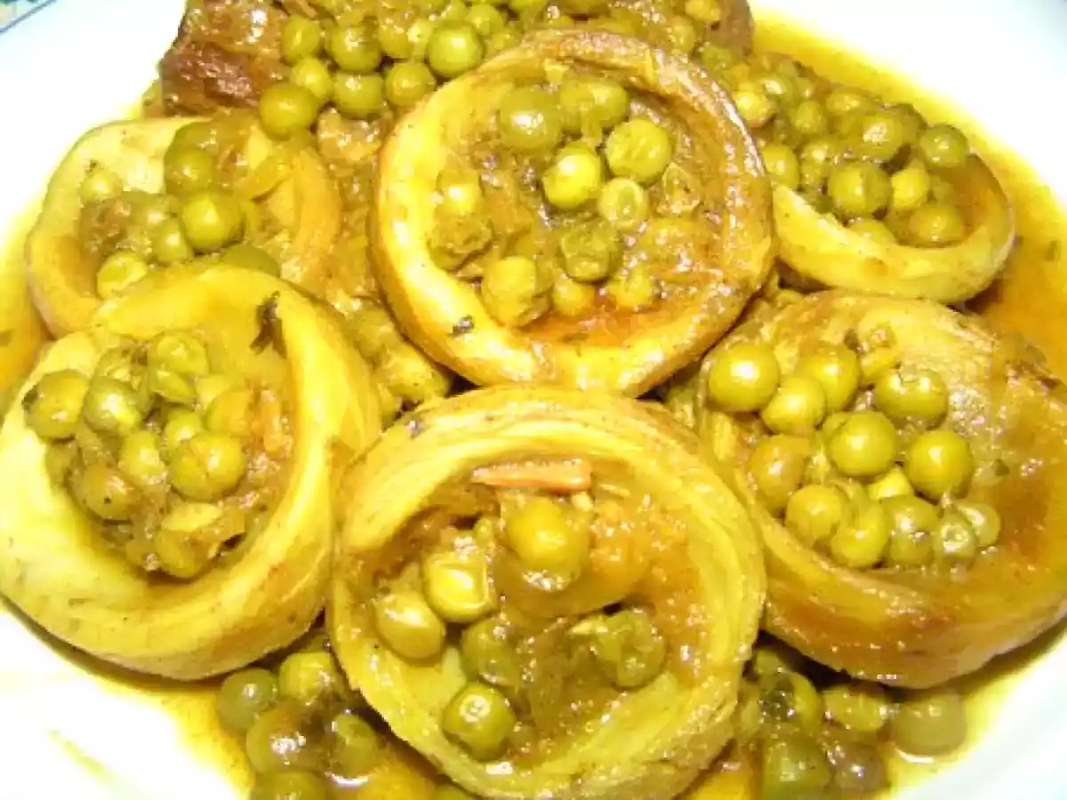 Tagine de boeuf aux petits pois et fonds d artichauts