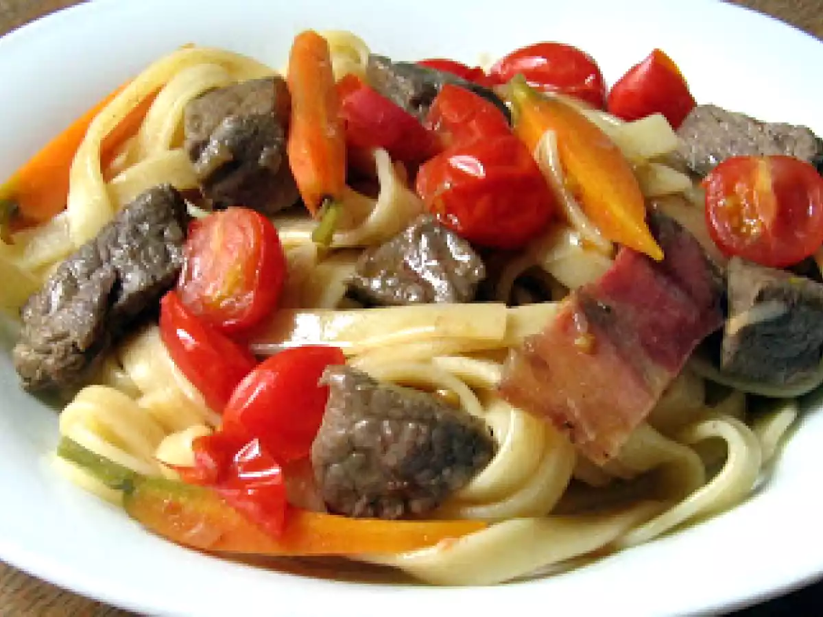Tagliatelle au boeuf sauté