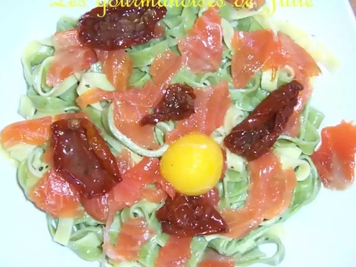 Tagliatelles à la truite fumée à l'italienne