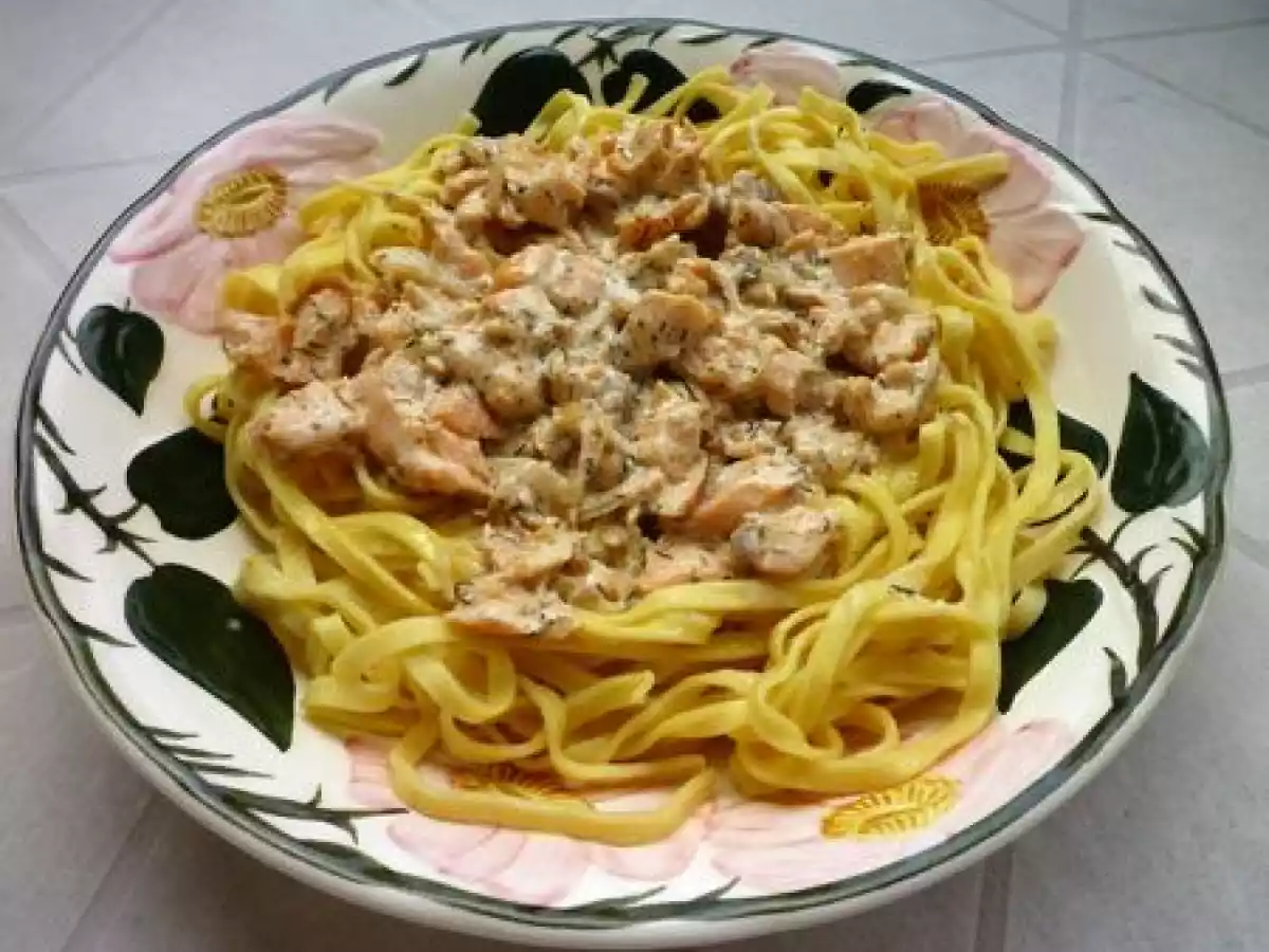 Tagliatelles au saumon..La recette de ma maman (la meilleure?!)