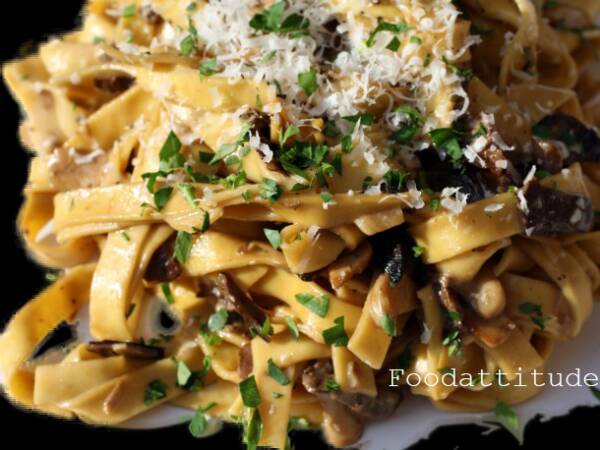 TAGLIATELLES AUX CEPES