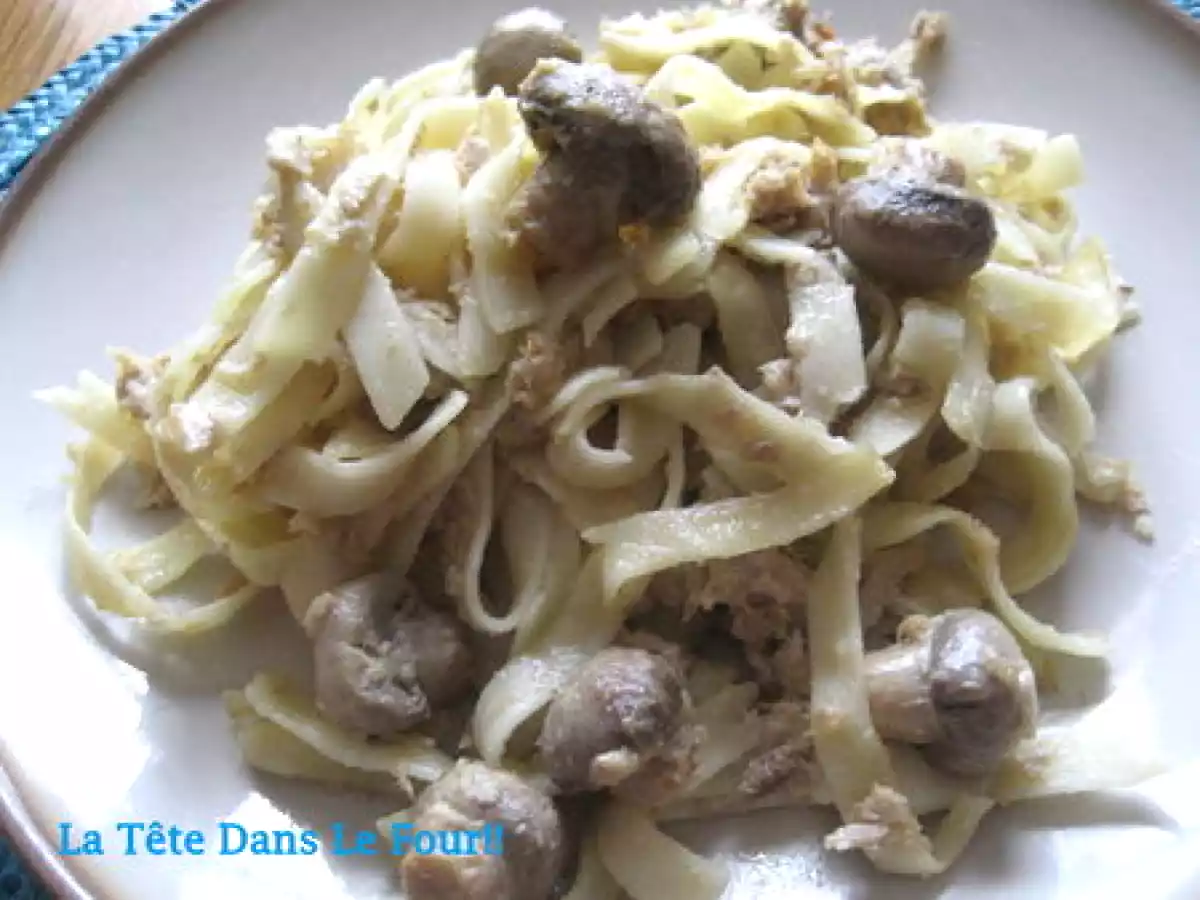 Tagliatelles aux champignons et au thon