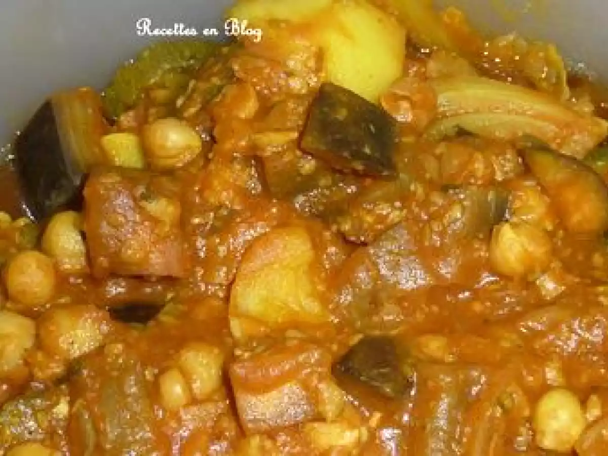 TAJINE A L'AUBERGINE ET AUX POIS CHICHES - photo 2