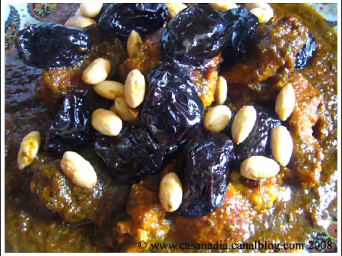 Tajine d'Agneau aux Pruneaux et aux épices