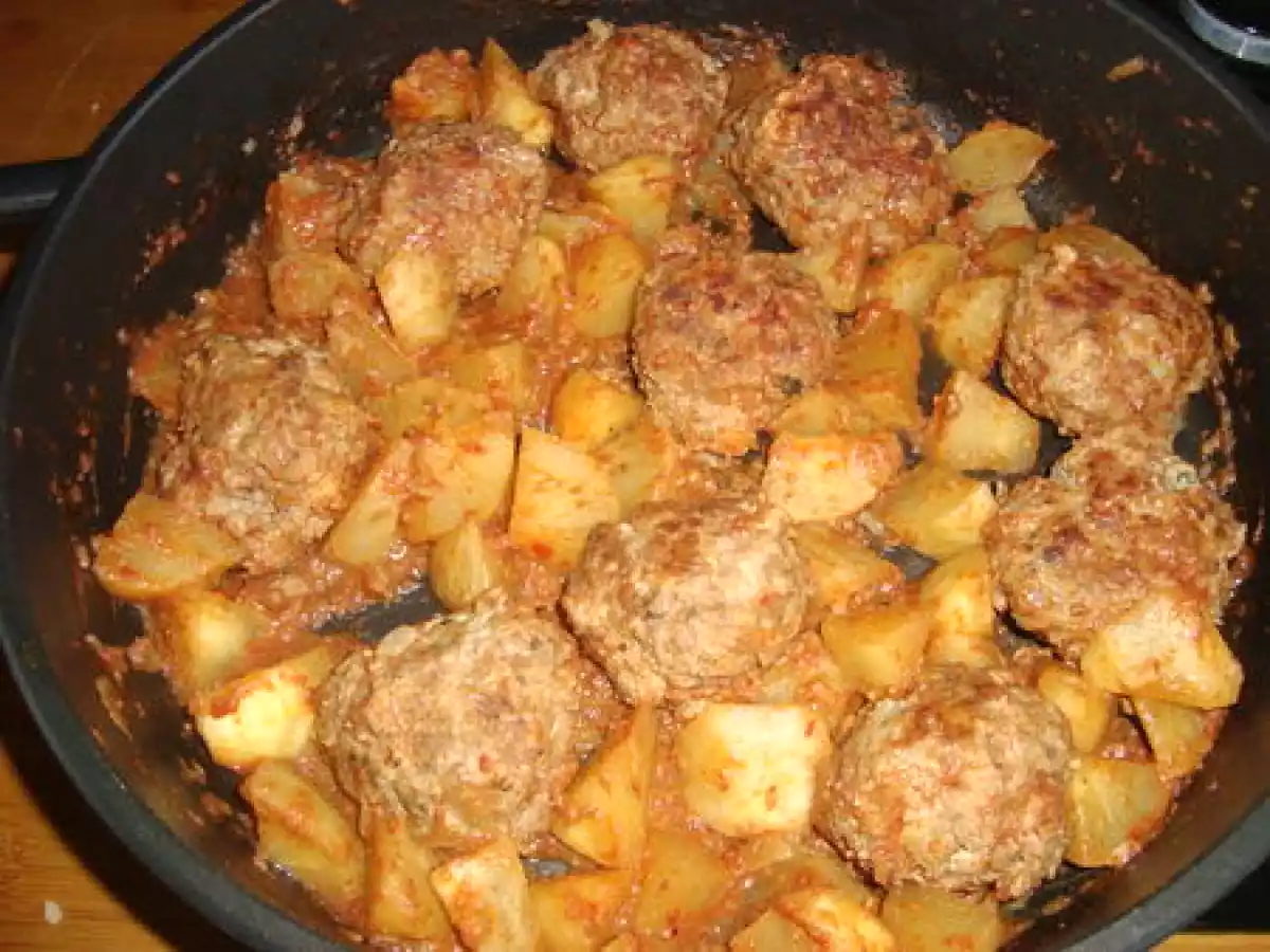 Tajine de boulettes de boeuf et de navets