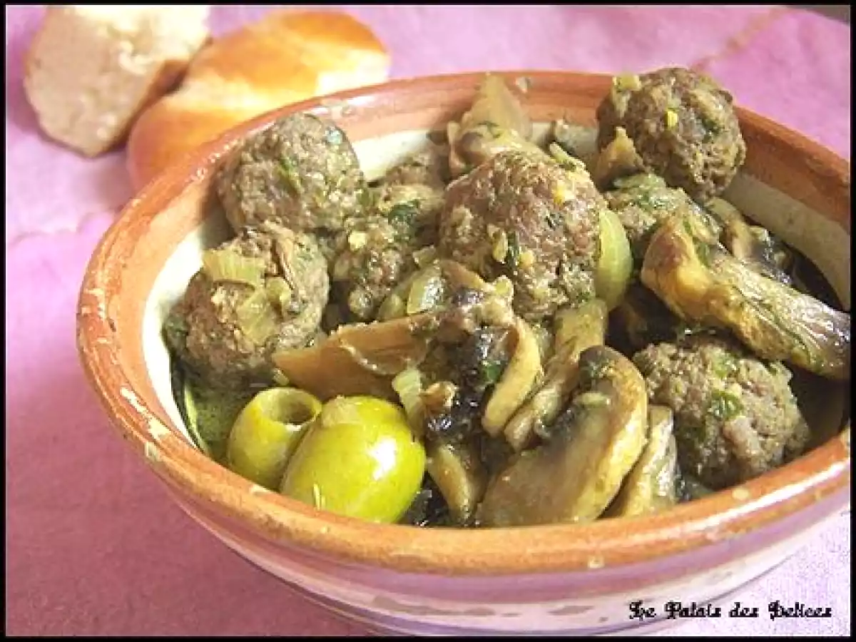 Tajine de kefta aux champignons et olives vertes - photo 2