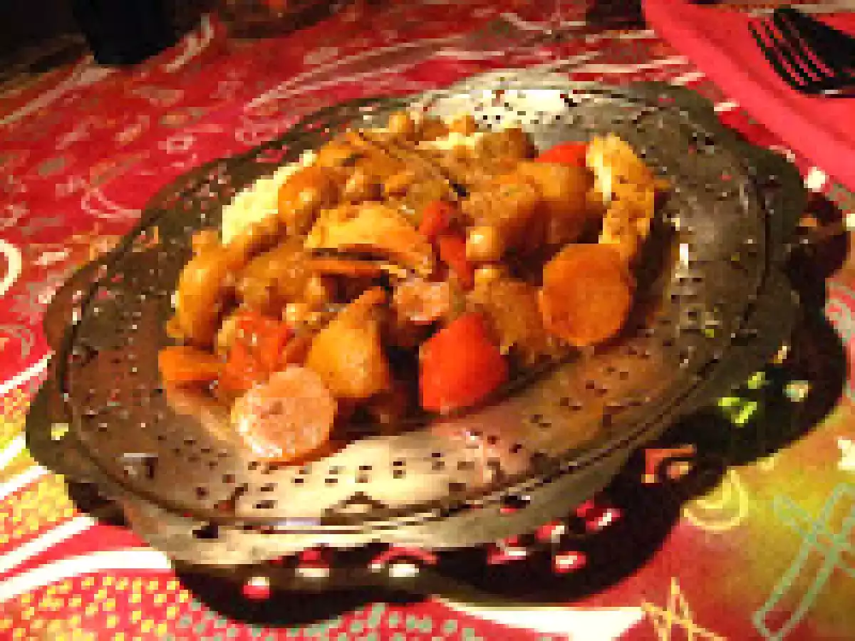 Tajine de légumes et de pois chiches au ras el hanout maison sur couscous de Jérusalem - photo 3