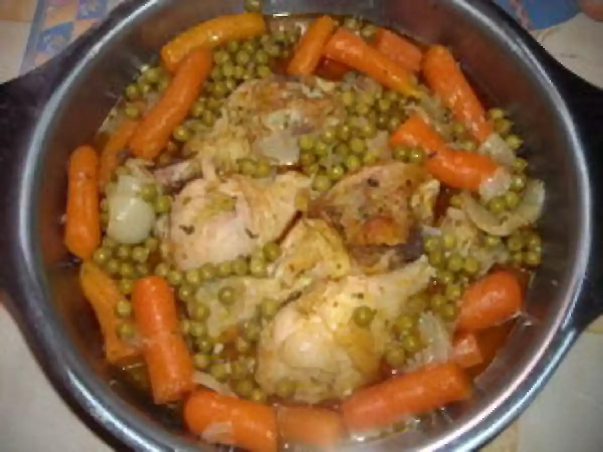 TAJINE DE PETITS POIS/CAROTTES