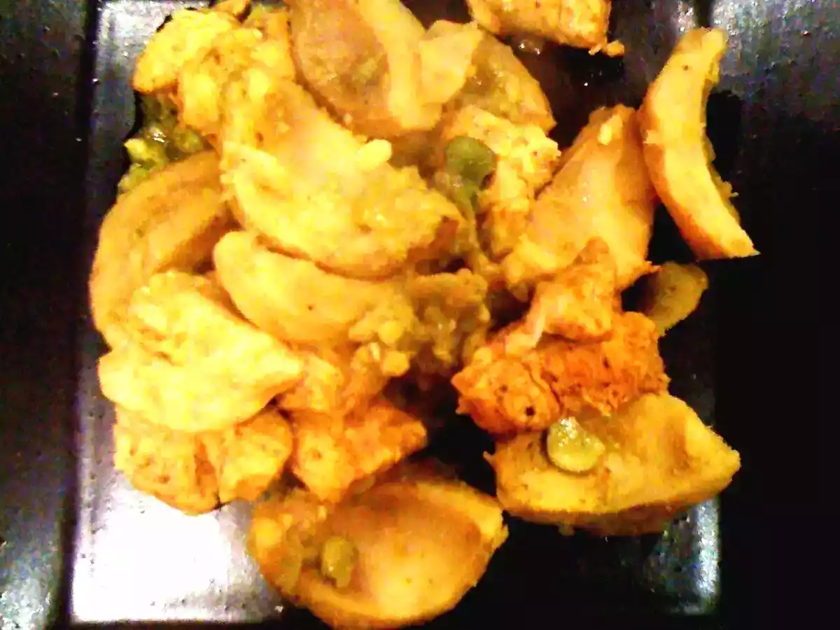 Tajine de poulet aux artichauts et fèves