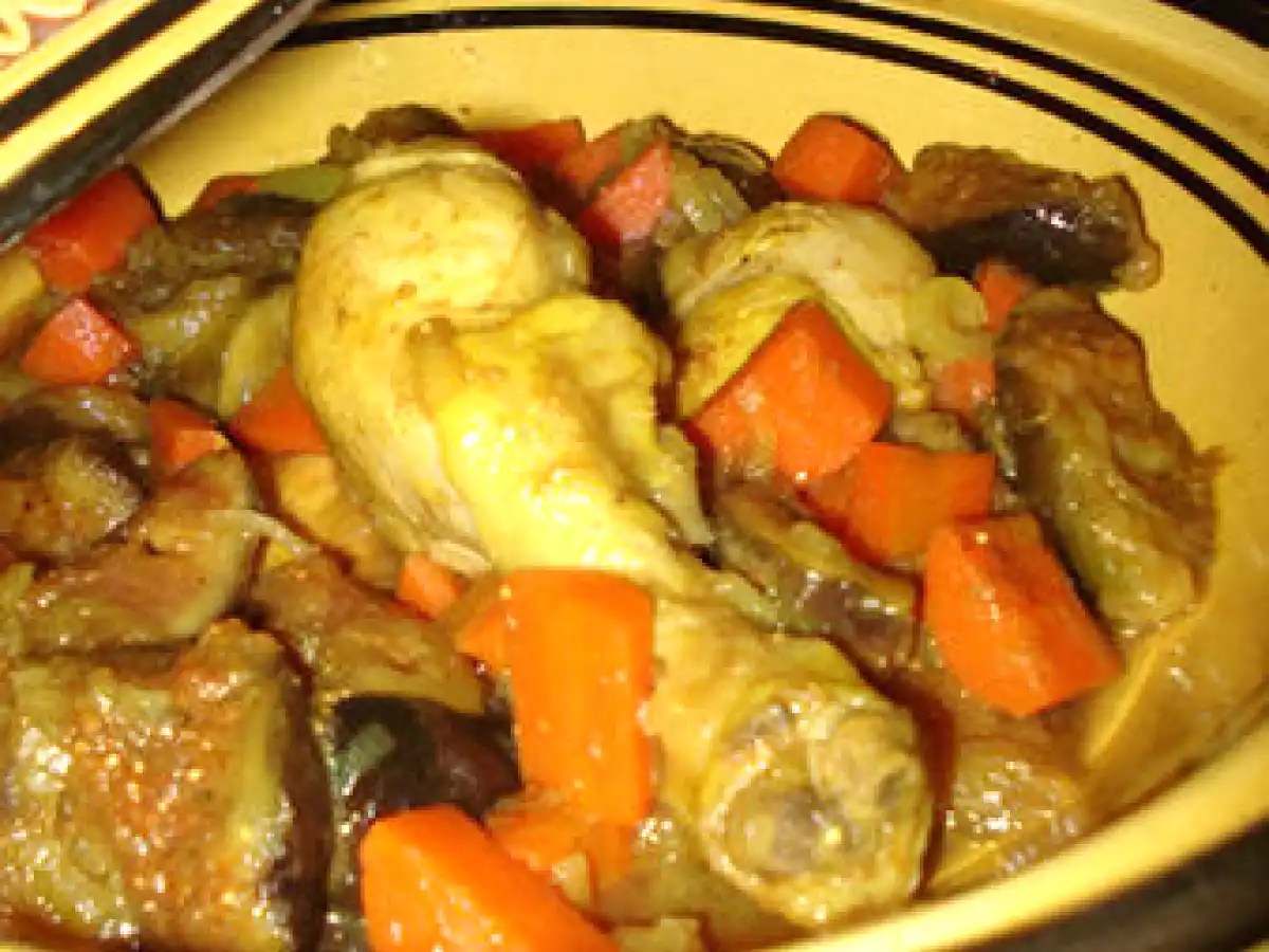 Tajine de poulet aux figues, carottes et miel