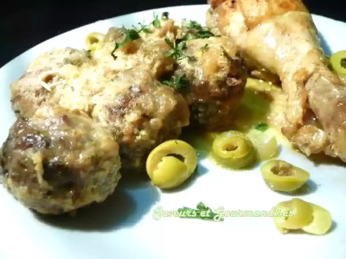 Tajine de poulet et boulettes surprise