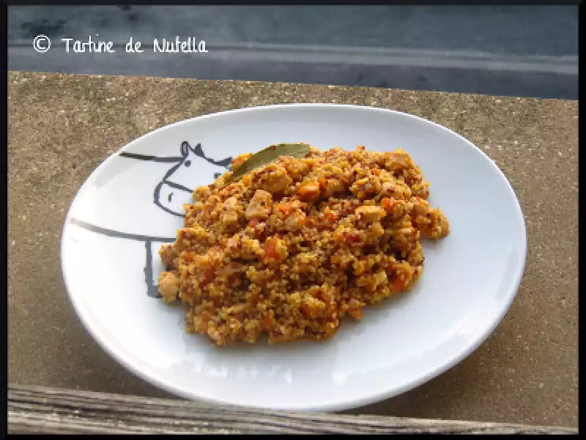 Tajine de quinoa bicolore, boulghlour au poulet et tomate epicé - photo 2