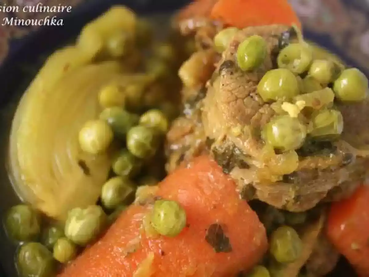 Tajine de veau aux fenouil, carottes et petits pois - photo 4
