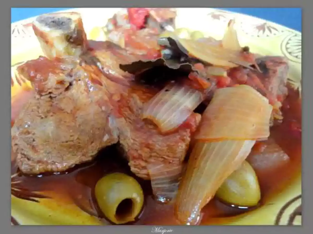 Tajine de veau aux olives et tomates