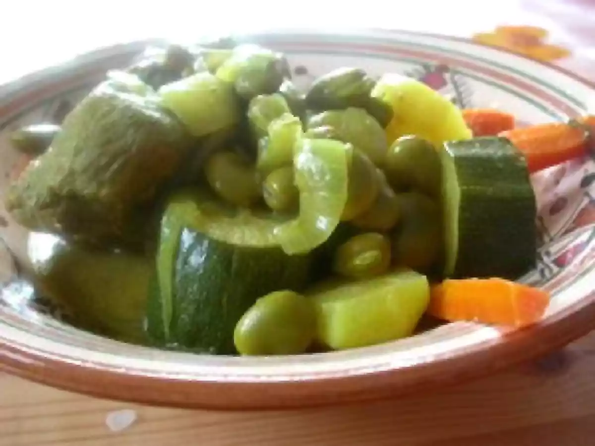 Tajines agneaux fèves et autres légumes .... - photo 2