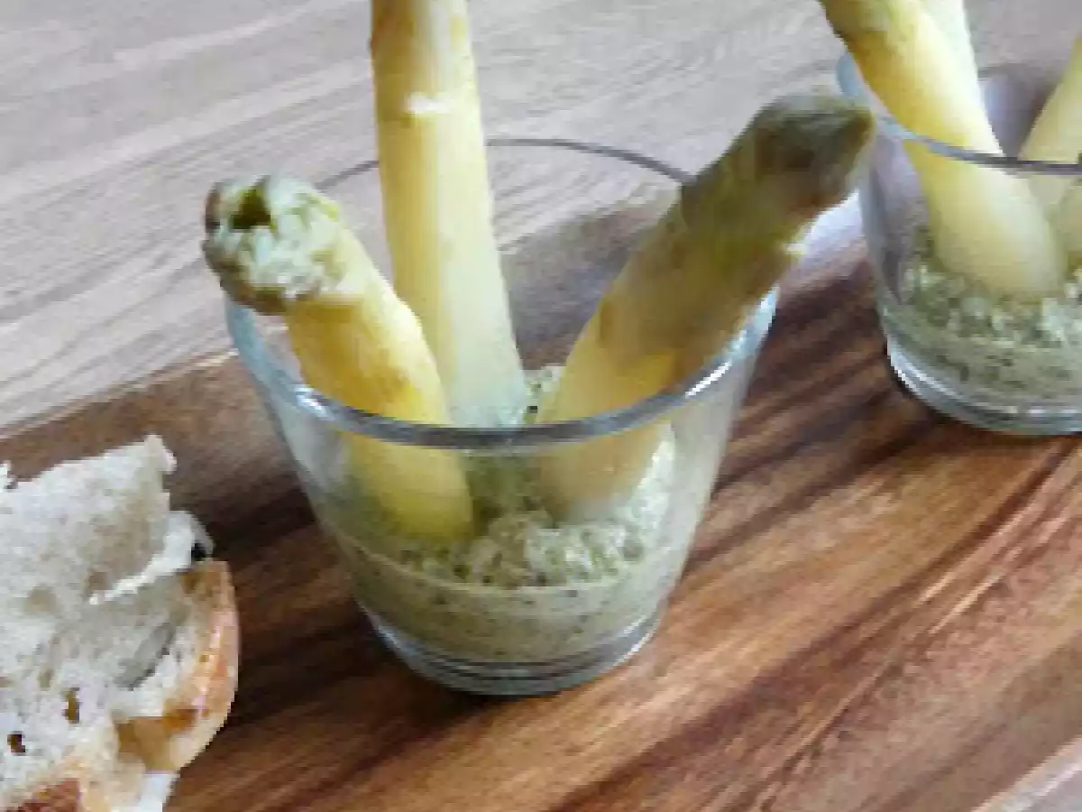 Tapenade de graines de courge et asperges blanches