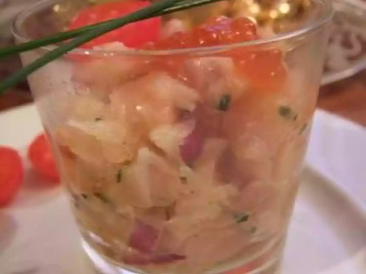Tartare aux deux saumons et oeufs