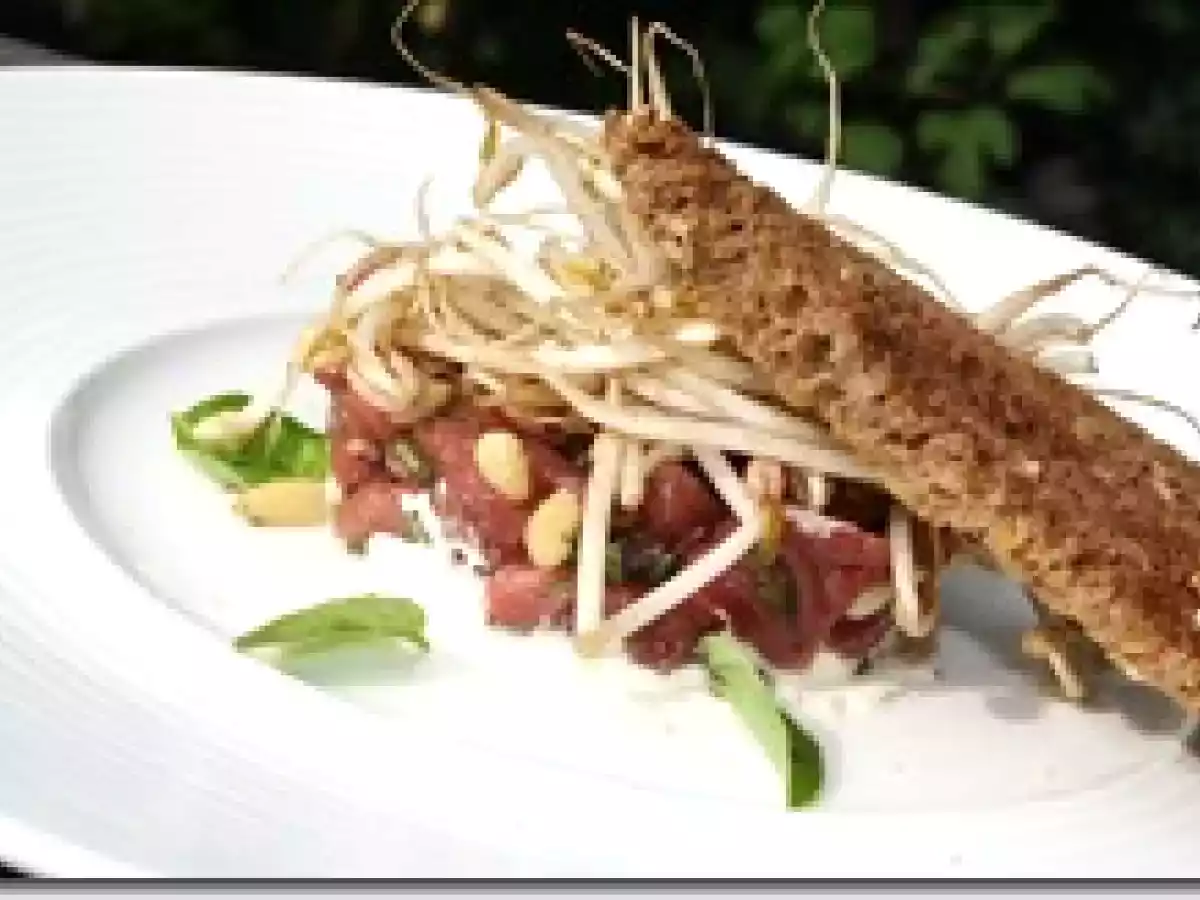 Tartare de Boeuf au Couteau et Crème de Gorgonzola - photo 2