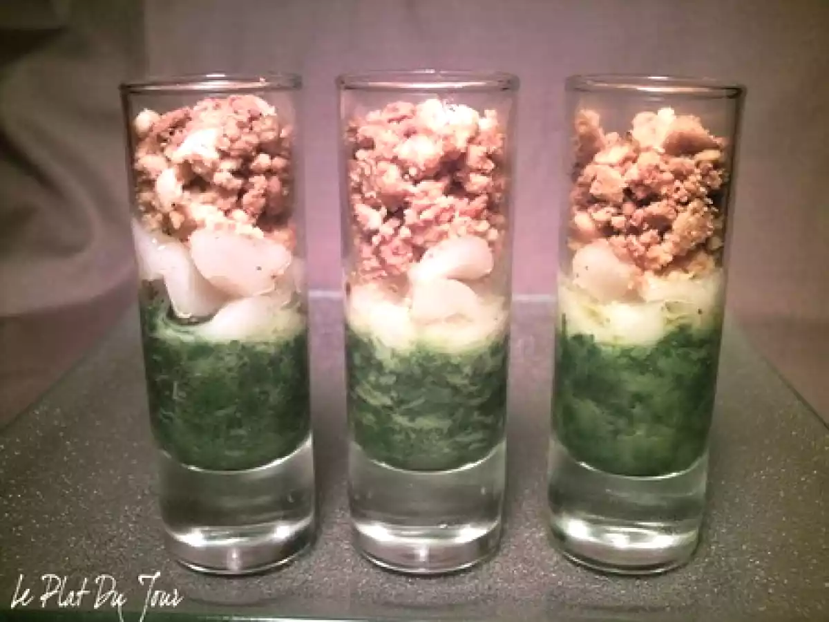 Tartare de Saint-Jacques en crumble et persil