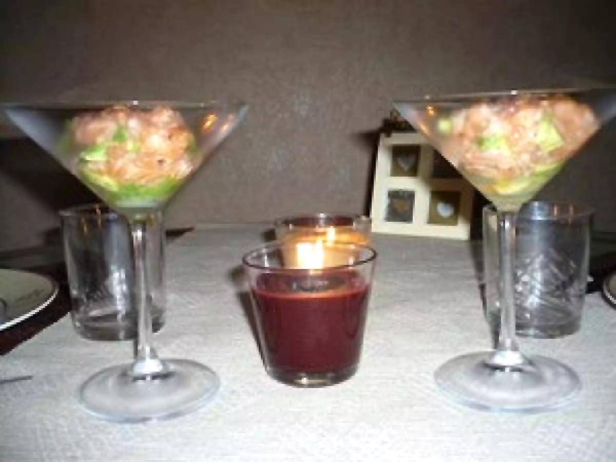 Tartare de saumon et blinis maison, entrée de Noël