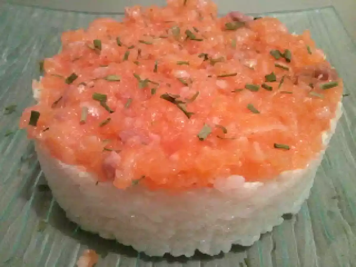 Tartare de Saumon Fromage sur Timbale de riz