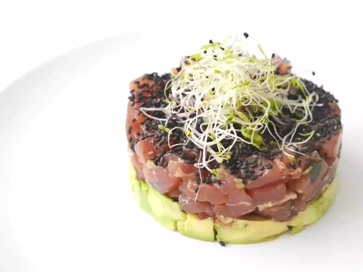 Tartare de thon, avocat, wasabi
