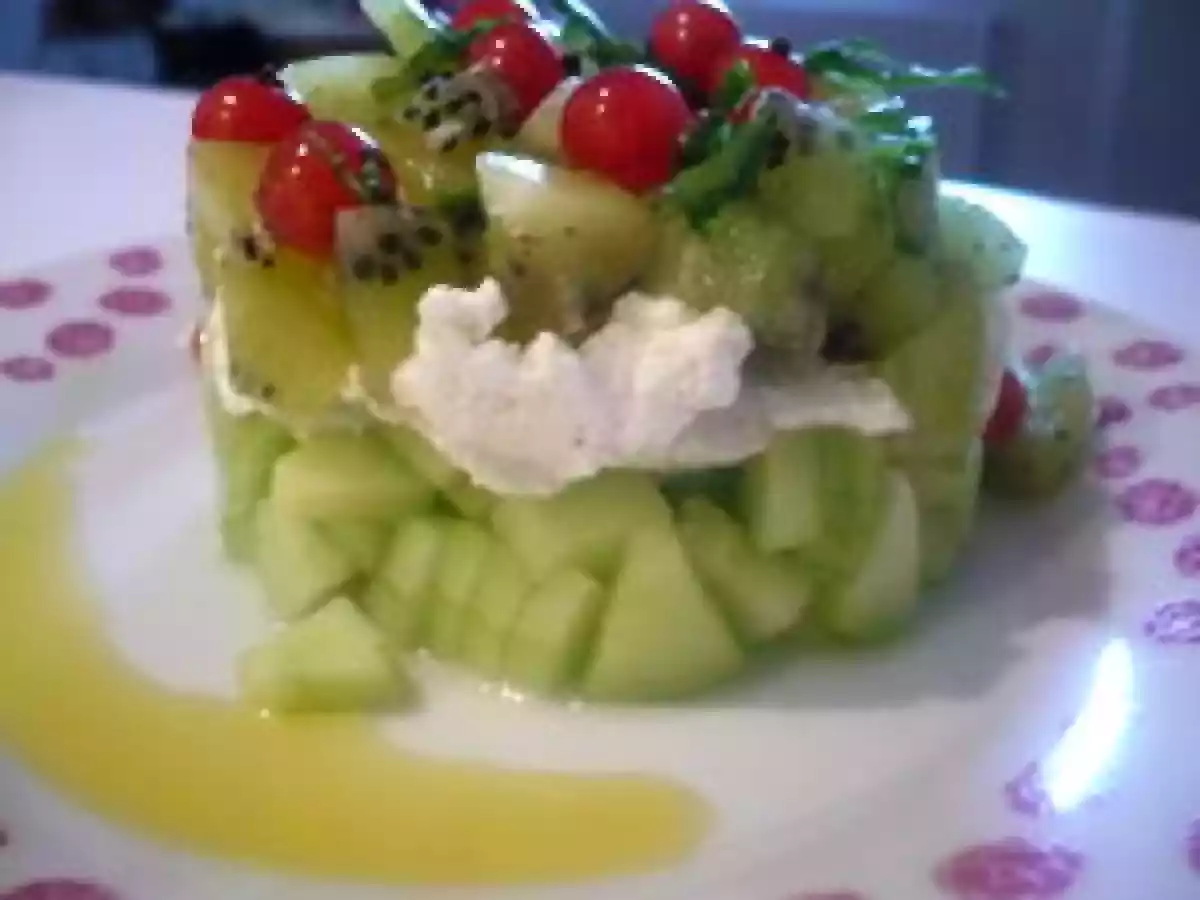 Tartare du verger : concombre, kiwis et chèvre