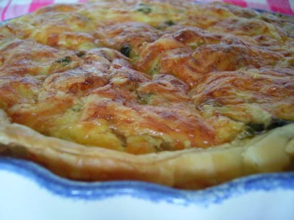 TARTE À L'OIGNON ET AUX ÉPINARDS FRAIS - photo 2