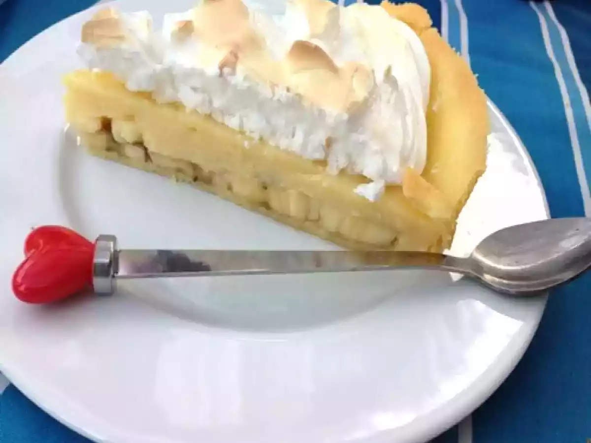 Tarte à la banane à la meringue francaise