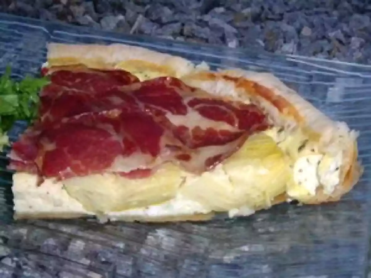 Tarte à la brousse coeurs d'artichauds et coppa - photo 2