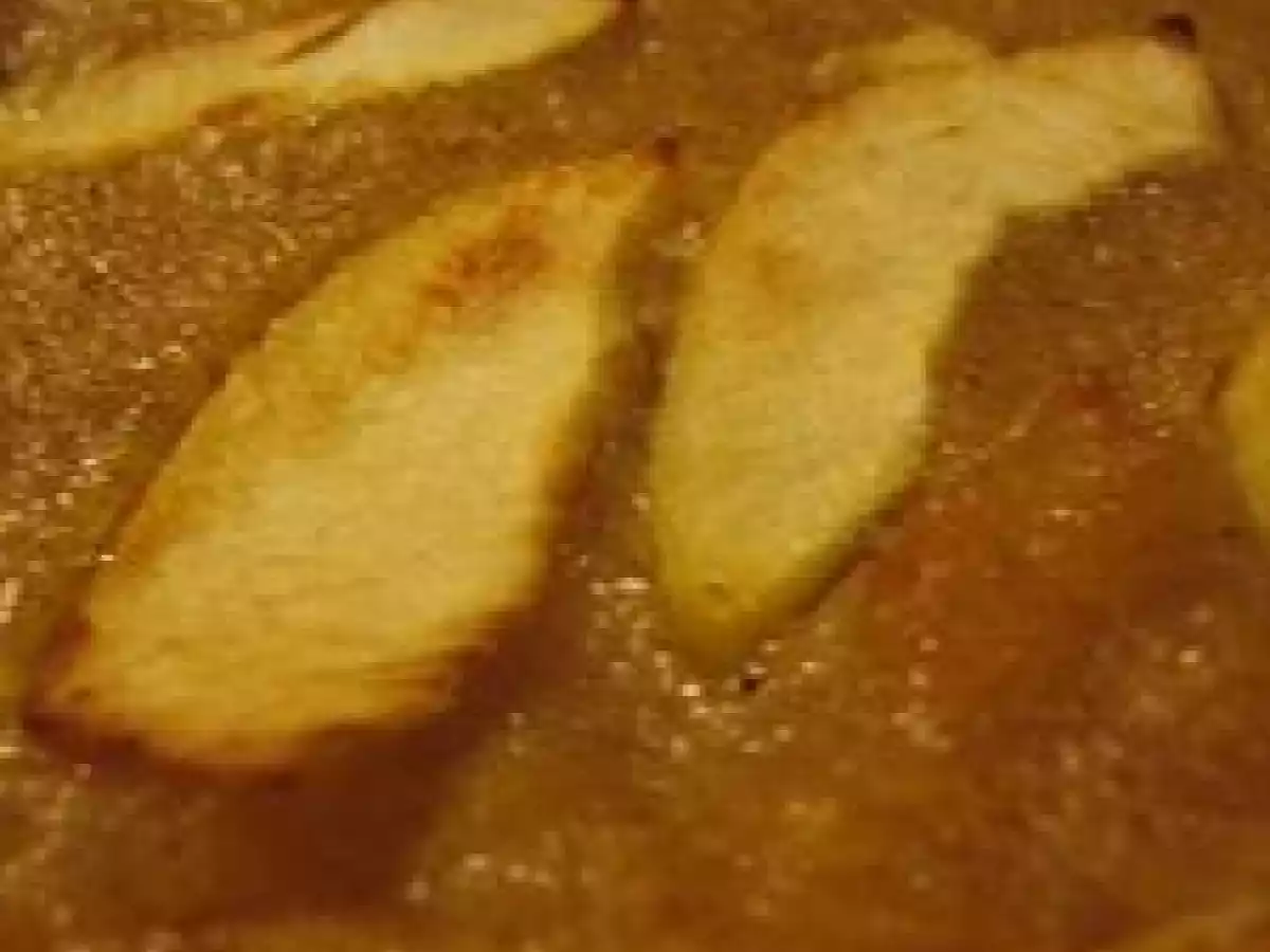 Tarte à la compote de pommes et à la cannelle