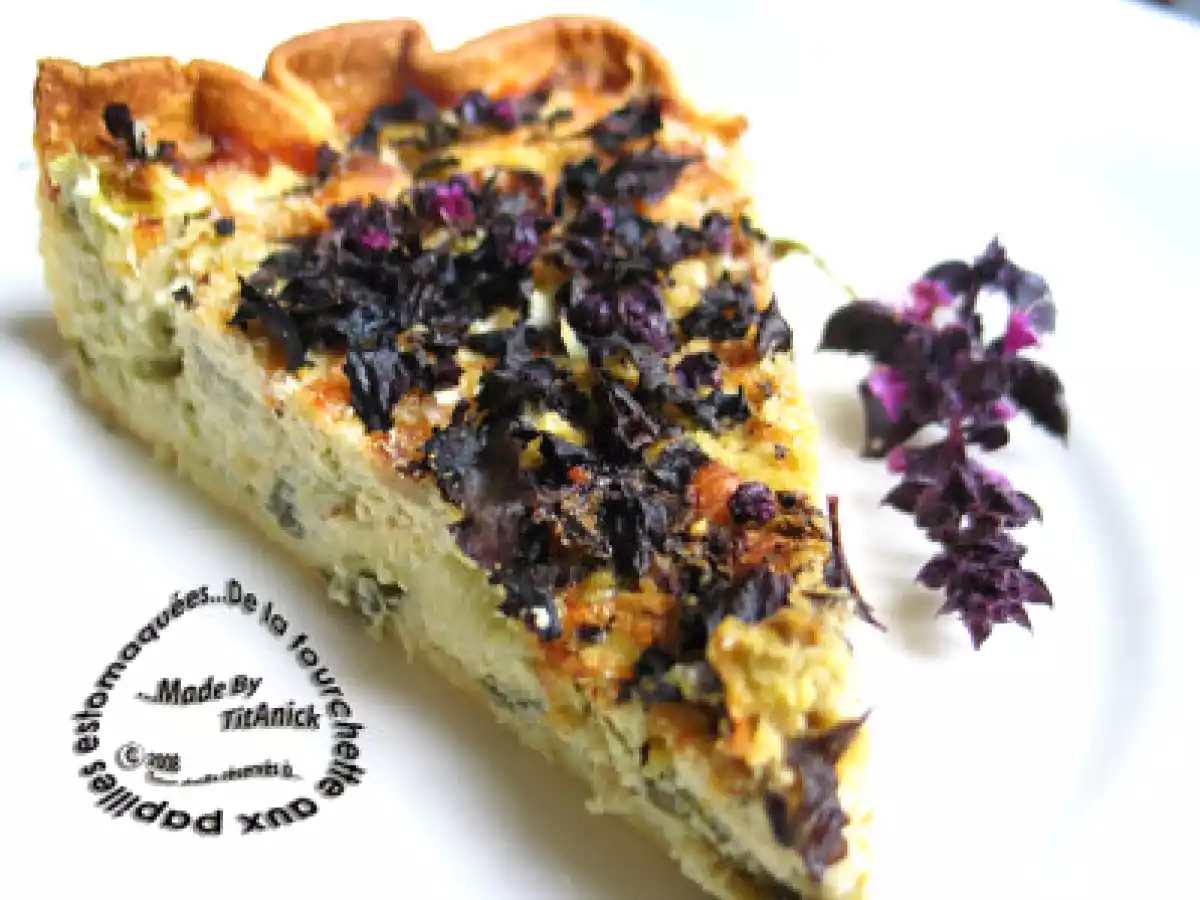 Tarte à la crème d'artichauts et oignon au parmesan et basilic pourpre