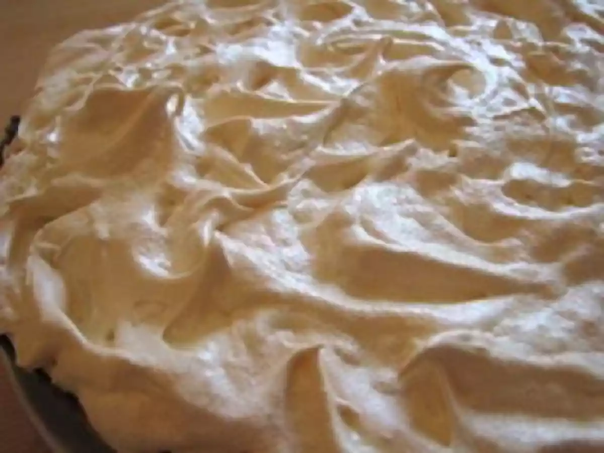 Tarte à la rhubarbe à l'alsacienne meringuée - photo 2