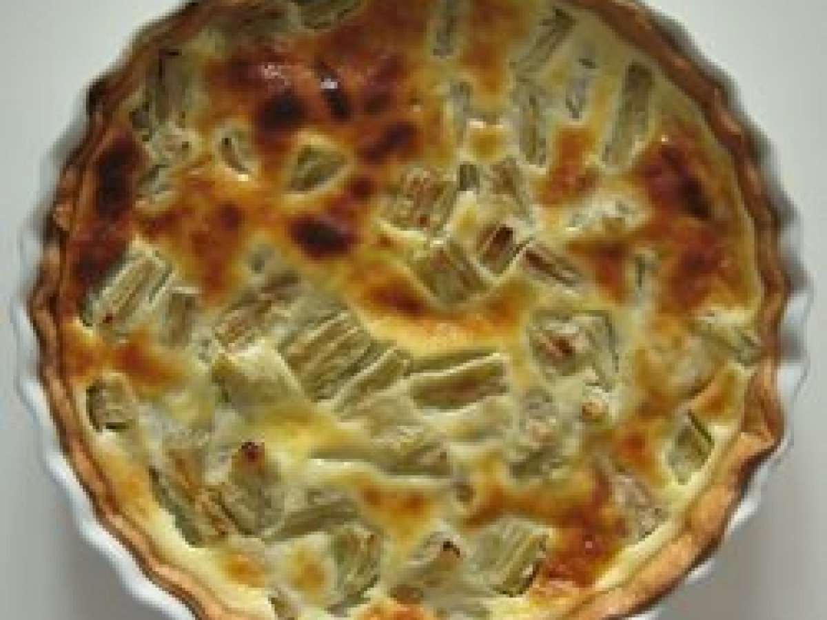 Tarte à La Rhubarbe Pâte Feuilletée Poudre Amande