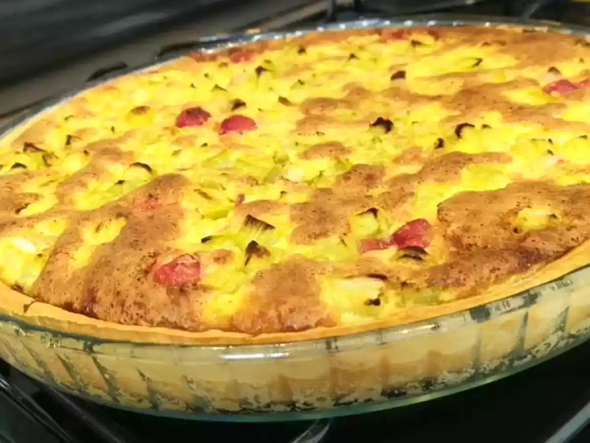 Tarte à la rhubarbe, cerise et chocolat de Gladys