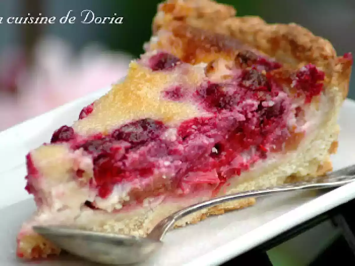Tarte à la rhubarbe et framboises - photo 2