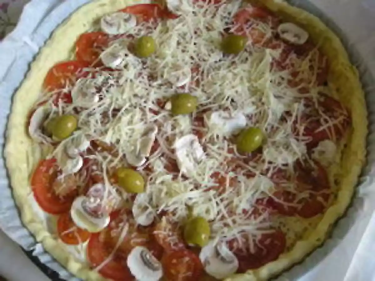 Tarte à la tomate et aux champignons...Miam !