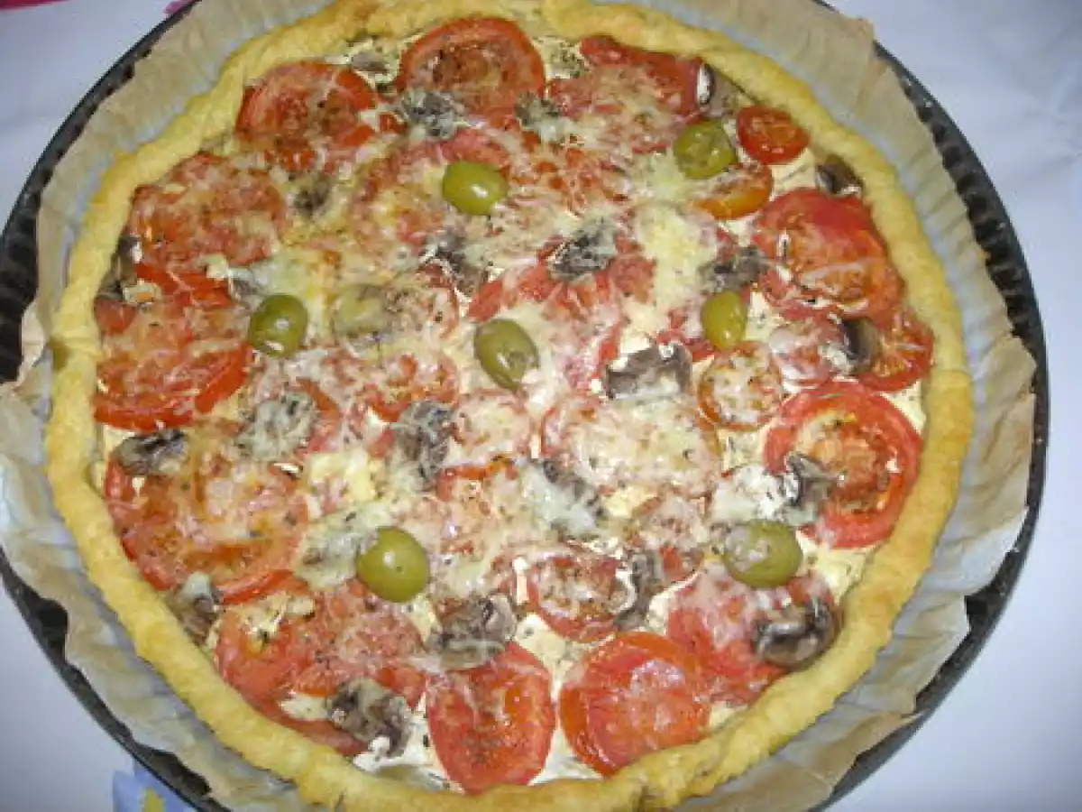 Tarte à la tomate et aux champignons...Miam ! - photo 2