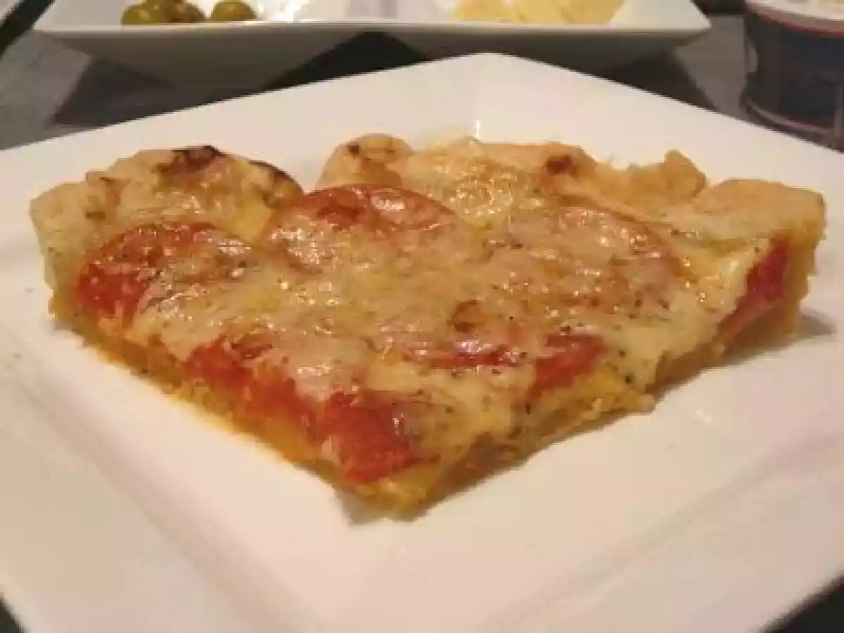 Tarte à la tomate et sa pâte brisée minute