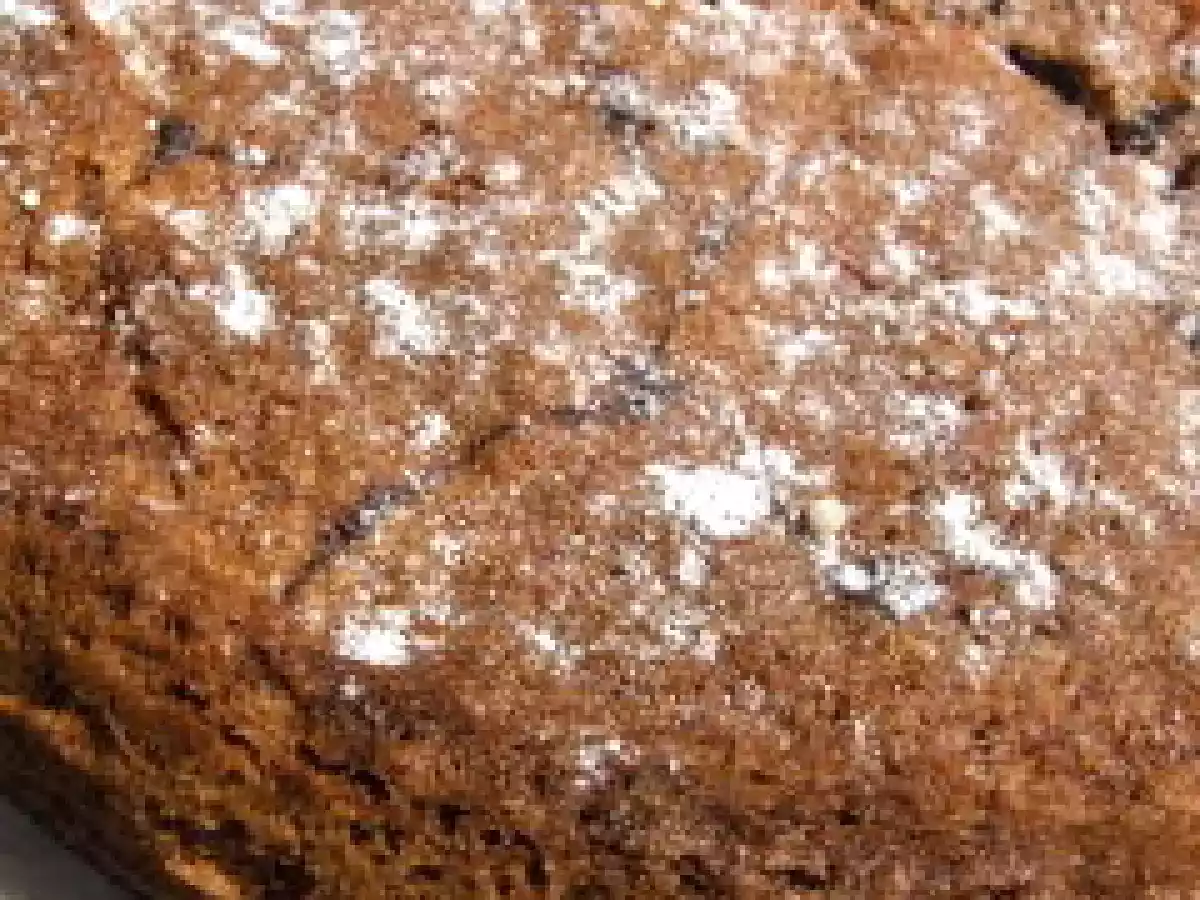 Tarte amandine aux fruits rouges saupoudrée de crumble