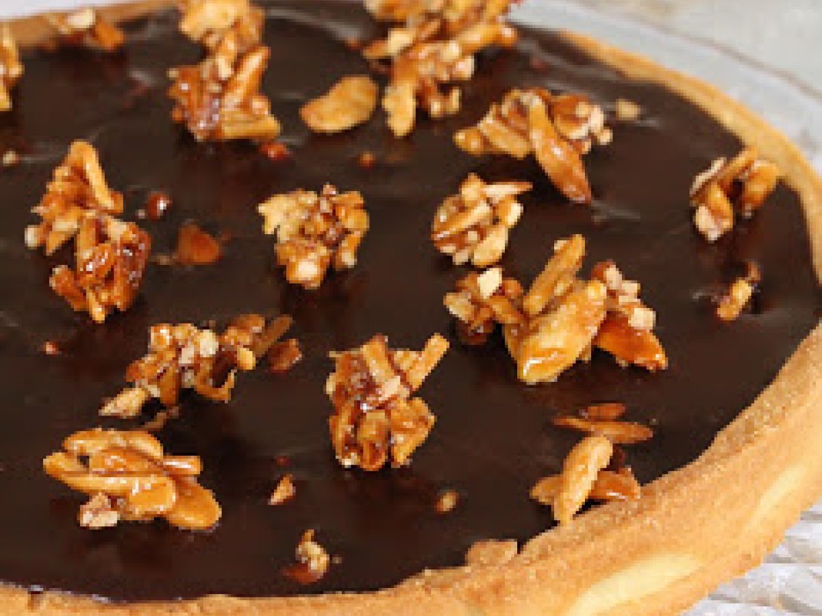 Recette de tarte chocolat et amandes caramélisées